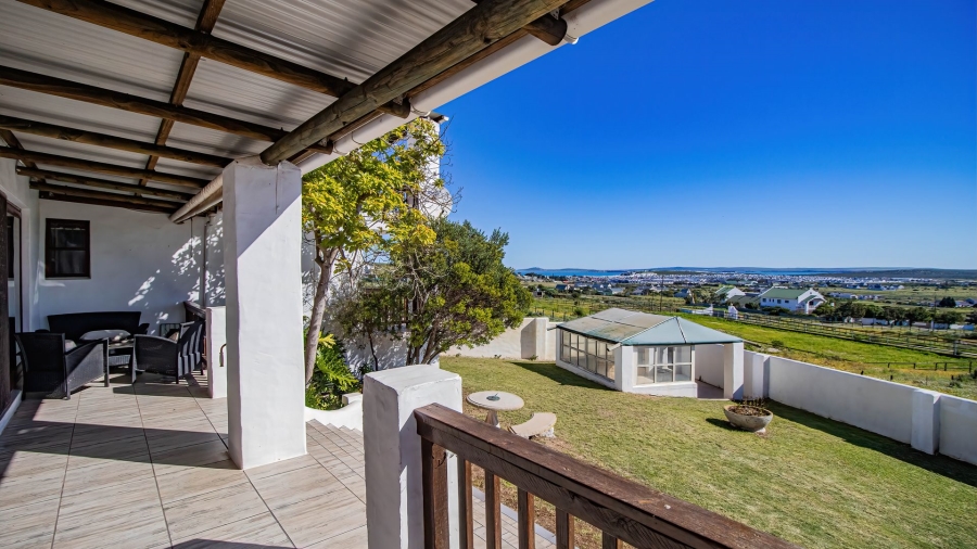 5 Bedroom Property for Sale in Long Acres Country Estate Western Cape